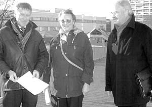 Universitätsprofessor Dr. Werner Lorenz, Dora Liersch und Architekt Ulrich Sasse (v.l.)