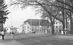 Die Ruffsche Villa an der Ecke Franz-Mehring-Straße zum Ostrower Damm