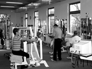 Die Möglichkeiten, seinen Körper wieder in Schwung zu bringen, sind in der Reha-Vita durch die vielseitigsten Wellness-Angebote und medizinischen Trainingstherapien besonders gut
