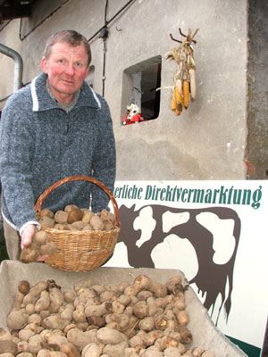 Landwirt Hans Pschuskel: „Meine Kartoffeln kennen noch Humus, Mäuse und Regenwürmer und nur deshalb schmecken sie nach Heimat“