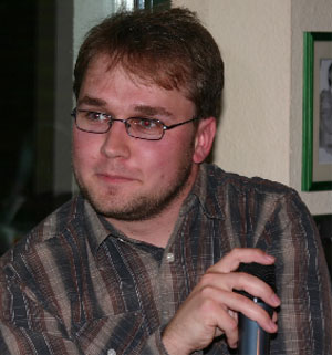 Der neue Name bringt neue Mitglieder und freut Die Linke in Cottbus, so wie Matthias Loehr aus dem Landesvorstand. Die Zahlen rechnen die Cottbuser schon mit dem Umkreis zusammen, denn im Oktober wollen Stadt- und Kreisverband der LINKEN fusionieren