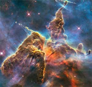 1,50 mal 2,40 Meter groß ist das gestochen scharfe Foto des Carina Nebels, das unser Planetarium jetzt geschenkt bekam. Aus diesem Anlass wird Montag eine Ausstellung mit Hubble-Fotos eröffnet