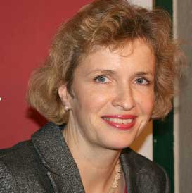 Dr. Martina Münch