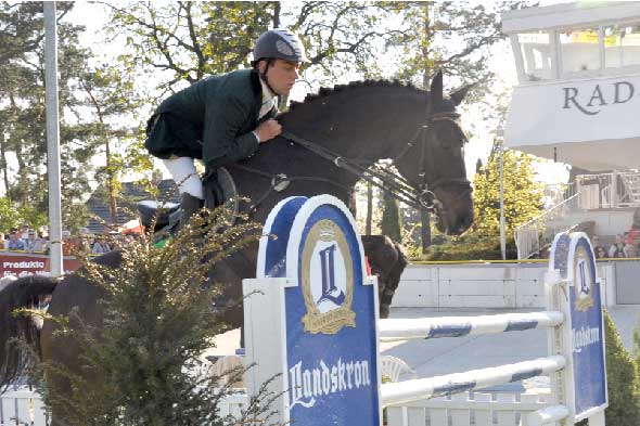 Hochkarätiges Starterfeld in Forst: Auch der polnische Meister Ms´ciwoj Kiecon´ aus Gubin hat wieder seine Teilnahme beim 6. Reit- und Sprinturnier angekündigt