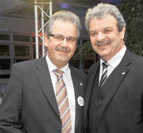 Längst mehr als guter Vorsatz: Spree-Neiße-Kreis und die Stadt Cottbus rücken eng zusammen. Landrat Harald Altekrüger (l.) und OB Frank Szymanski verstehen sich ausgezeichnet, auch wenn der eine CDU- der andere SPD-geprägt ist
