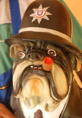 Dieses Einweihungsgeschenk soll das neue Maskottchen werden