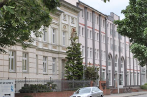 Typischer Anblick im Stadtteil Spremberger Vorstadt: Neu neben alt. Es ist einer der lebendigsten Stadtteile mit steigender Bevölkerungszahl. 14 Prozent der Einwohner, rund 1600, gehören zur Lutherkirchgemeinde, viele auch zum Bürgerverein