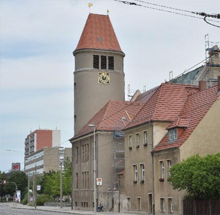 Am 30. Juni vor genau 100 Jahren wurde die Lutherkirche eröffnet. Ihr Aussehen hat sich nach ihrer Zerstörung am 15. Februar 1945 stark verändert. Heute ist sie Wahrzeichen und Mittelpunkt des Stadtteils Fotos: Ha.