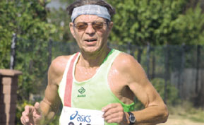 Ist selbst über 60?000 km gelaufen: Bodo Stecklina (76), Organisator des Staffellaufs