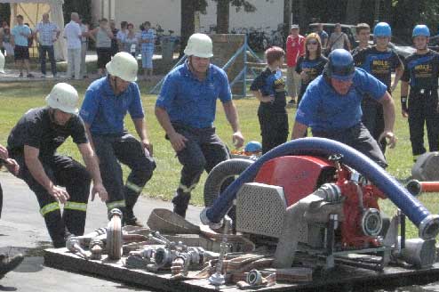 Nicht nur bei Feuerwehr-Wettbewerben sind die Sergener Kameraden auf Zack, auch bei Rettungseinsätzen ist auf die Männer und Frauen Verlass. Ebenso bei der Unterstützung von gemeinschaftlichen Aktionen in Sergen
